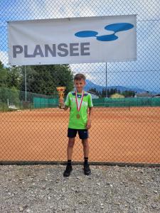 Unser Leo holt sich den 1. Platz beim Jugendgrandslam in der U11 männlich!